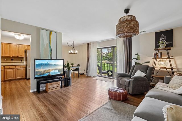 14 WYNDHAM PL, Robbinsville, NJ 08691