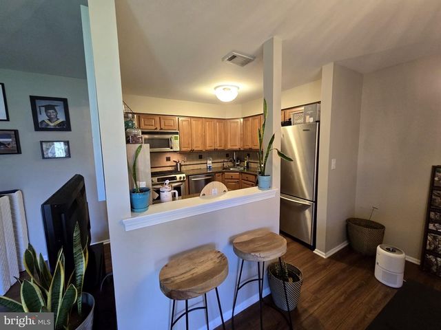 14 WYNDHAM PL, Robbinsville, NJ 08691