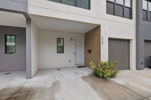 8709 PALM RANCHES PLACE, Tampa, FL 33614
