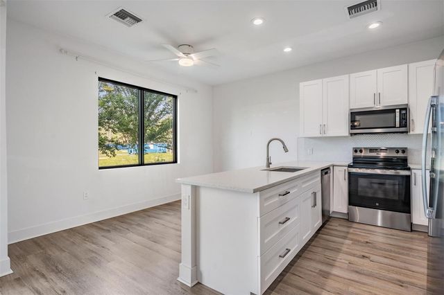 8709 PALM RANCHES PLACE, Tampa, FL 33614