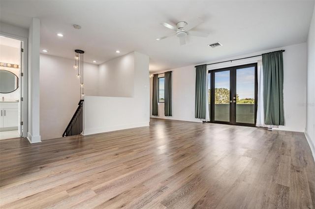 8709 PALM RANCHES PLACE, Tampa, FL 33614