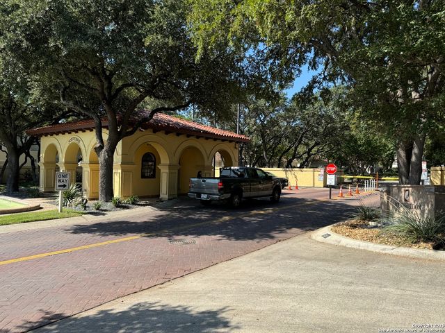 18906 Las Vistas, San Antonio, TX 78258