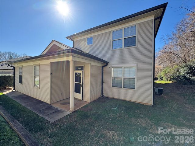 7333 Michaels Landing Drive, Charlotte, NC 28262