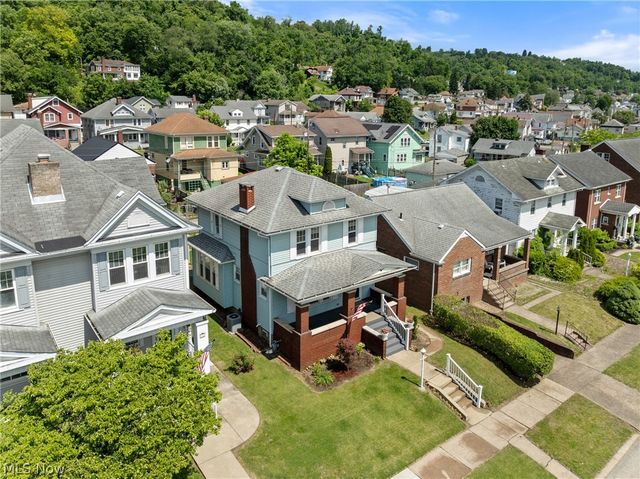 1111 Indiana Street, Martins Ferry, OH 43935