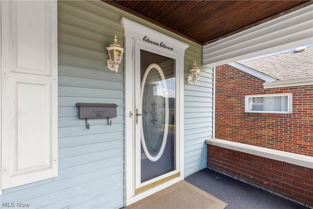 1111 Indiana Street, Martins Ferry, OH 43935
