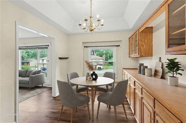 419 Gordon Drive, Liberty, MO 64068