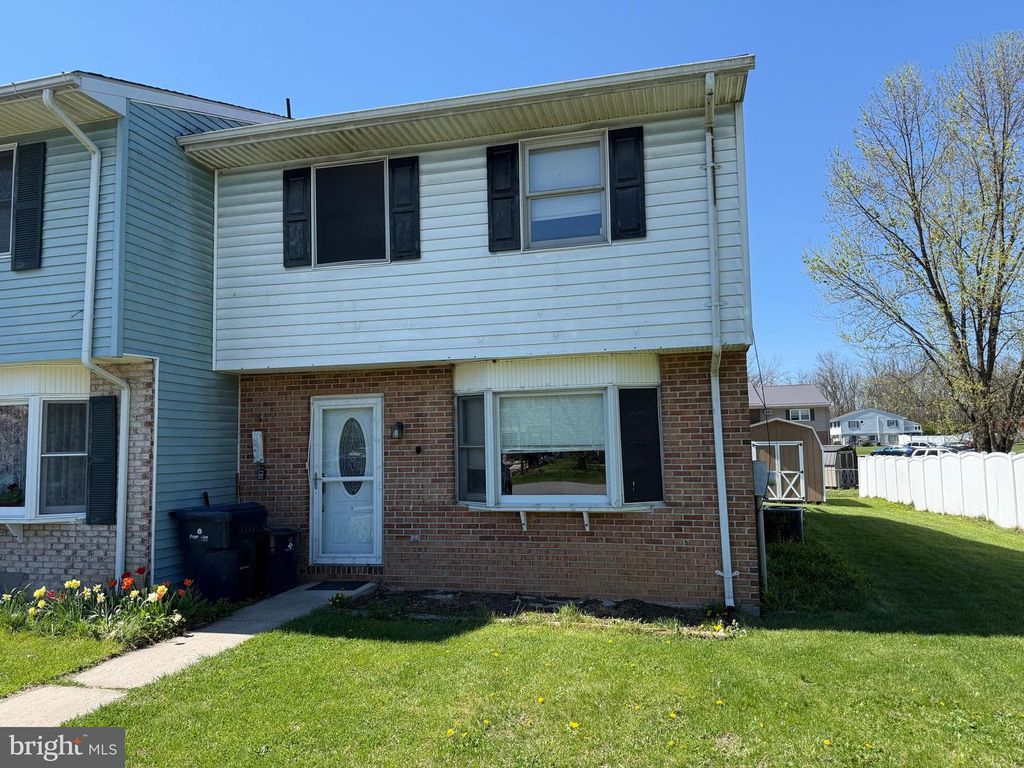 14871 ROBINHOOD CIRCLE, Greencastle, PA 17225