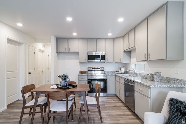 107 N GREEN RIVER RD, Saratoga Springs, UT 84045