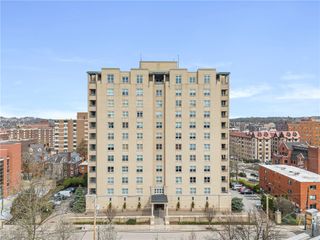 220 N Bellefield Avenue 1102, Oakland, PA 15213