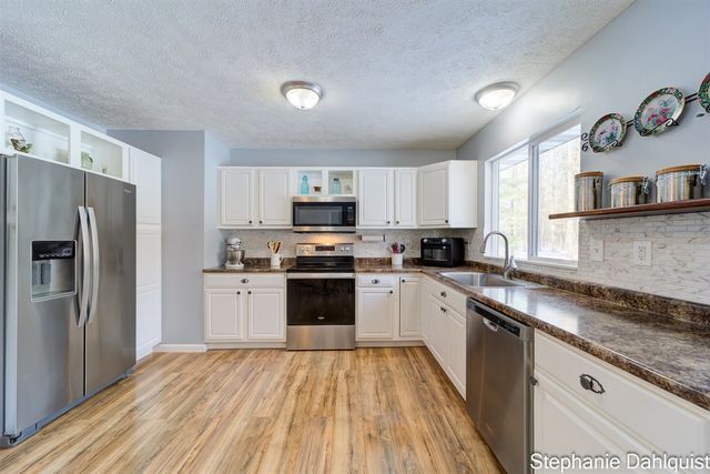 3619 Ewing Road, Twin Lake, MI 49457