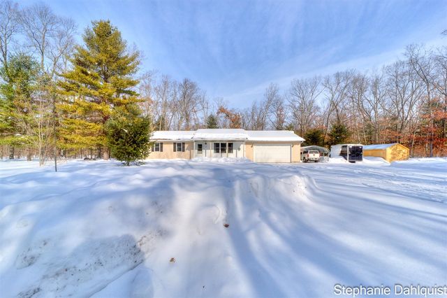 3619 Ewing Road, Twin Lake, MI 49457