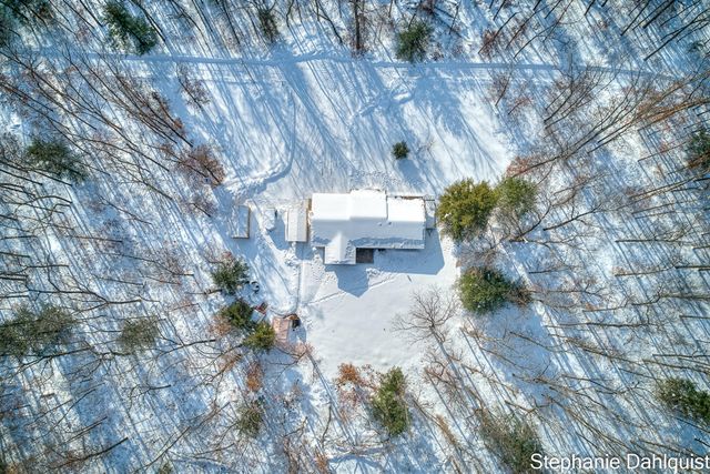 3619 Ewing Road, Twin Lake, MI 49457