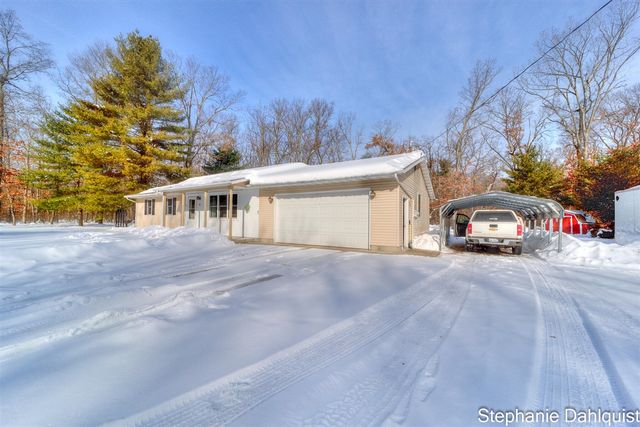 3619 Ewing Road, Twin Lake, MI 49457