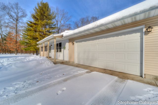 3619 Ewing Road, Twin Lake, MI 49457