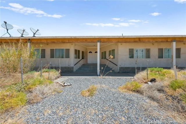 36990 Cambria road, Lucerne Valley, CA 92356