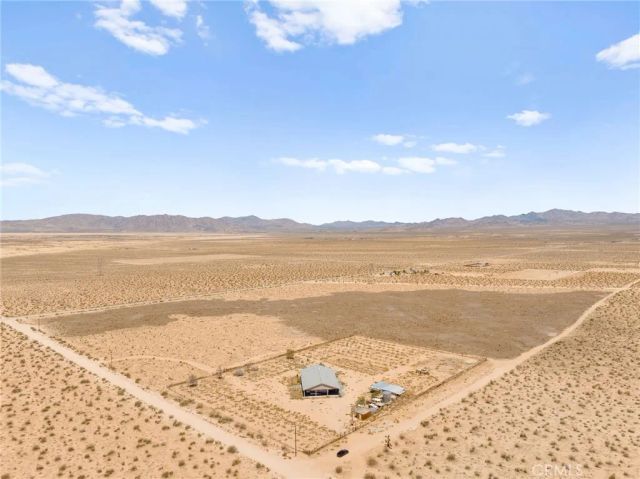 36990 Cambria road, Lucerne Valley, CA 92356