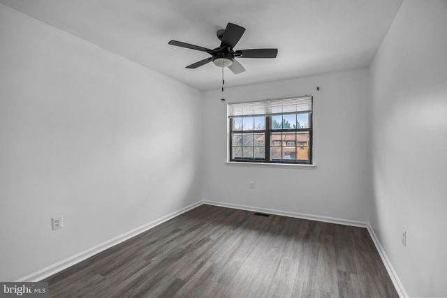 34 LAFAYETTE LN, Cherry Hill, NJ 08003