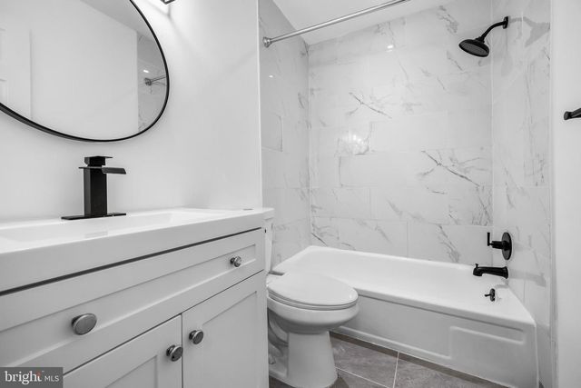 34 LAFAYETTE LN, Cherry Hill, NJ 08003