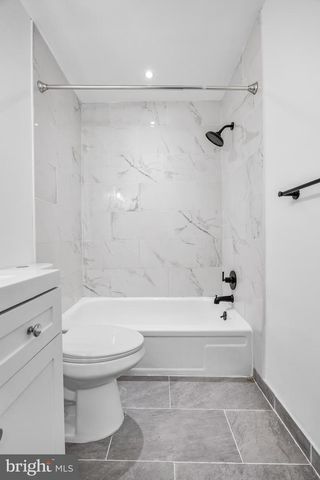 34 LAFAYETTE LN, Cherry Hill, NJ 08003