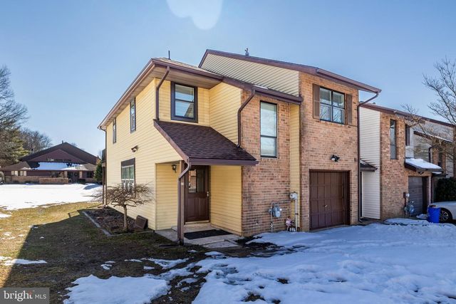 34 LAFAYETTE LN, Cherry Hill, NJ 08003