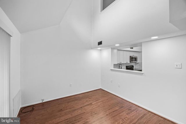 34 LAFAYETTE LN, Cherry Hill, NJ 08003