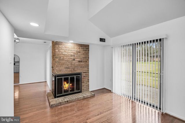 34 LAFAYETTE LN, Cherry Hill, NJ 08003