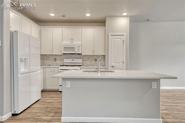 16363 Rustlers Range Point, Monument, CO 80132