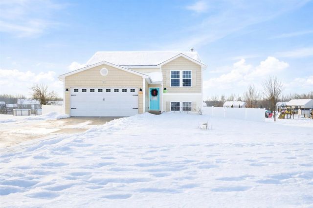 5278 Fieldstone Meadow Drive, Cedar Springs, MI 49319