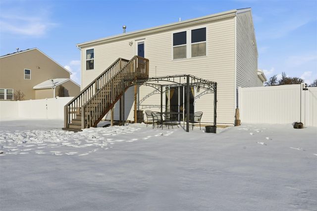 5278 Fieldstone Meadow Drive, Cedar Springs, MI 49319