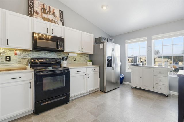 5278 Fieldstone Meadow Drive, Cedar Springs, MI 49319