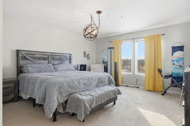 5278 Fieldstone Meadow Drive, Cedar Springs, MI 49319