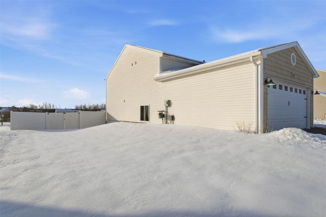 5278 Fieldstone Meadow Drive, Cedar Springs, MI 49319