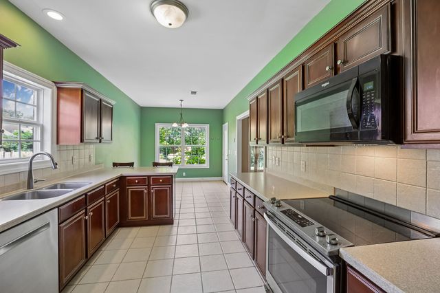 2963 Belize Ct, Murfreesboro, TN 37127