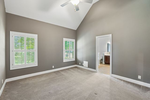 2963 Belize Ct, Murfreesboro, TN 37127