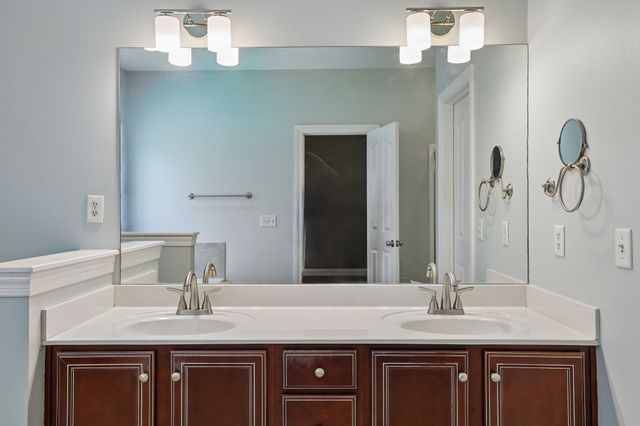 2963 Belize Ct, Murfreesboro, TN 37127