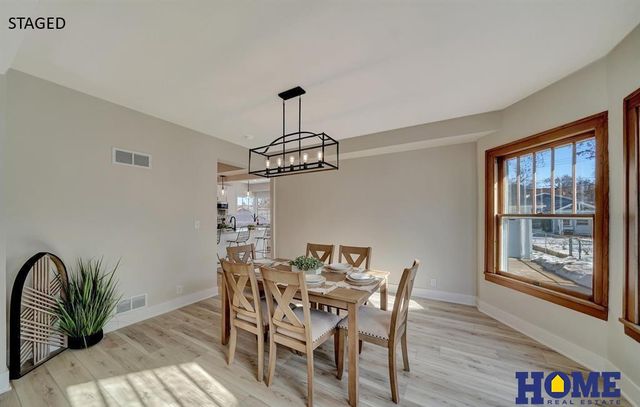 2626 S 15th Street, Lincoln, NE 68502