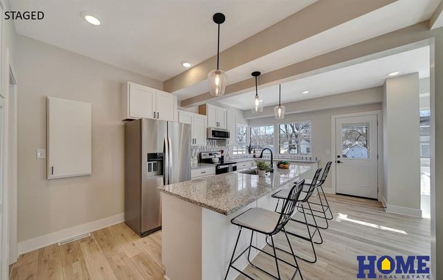 2626 S 15th Street, Lincoln, NE 68502