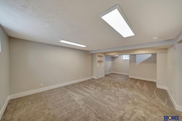 2626 S 15th Street, Lincoln, NE 68502