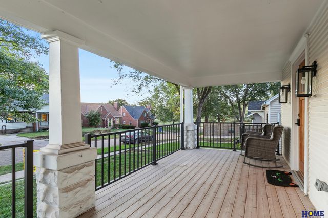 2626 S 15th Street, Lincoln, NE 68502