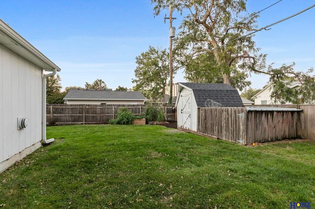 2626 S 15th Street, Lincoln, NE 68502