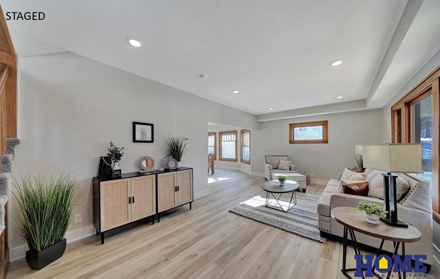 2626 S 15th Street, Lincoln, NE 68502