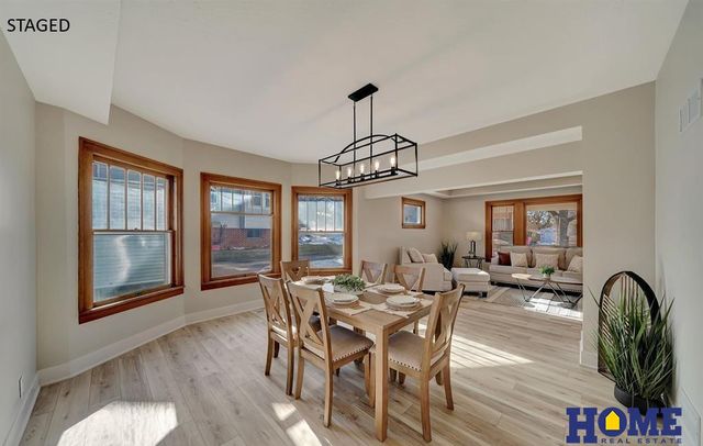 2626 S 15th Street, Lincoln, NE 68502