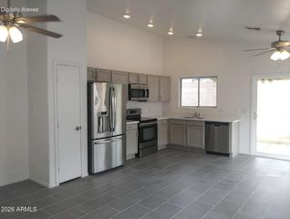 2874 W Muriel Drive, Phoenix, AZ 85053