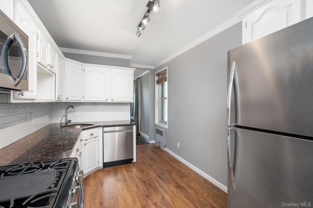 23-55 Bell Boulevard Boulevard 6C, Bayside, NY 11360