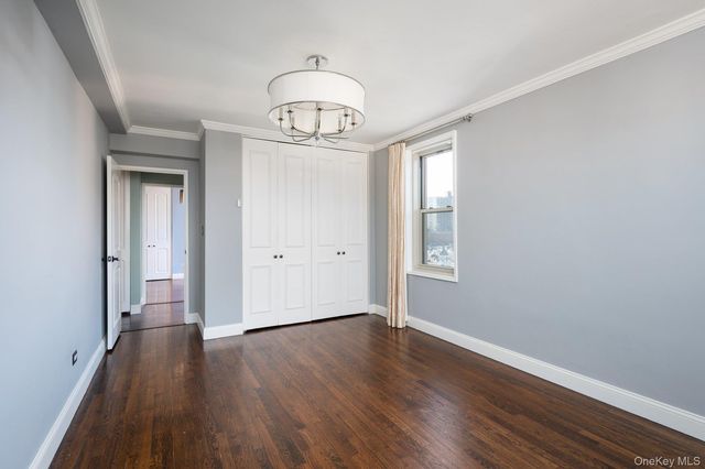 23-55 Bell Boulevard Boulevard 6C, Bayside, NY 11360