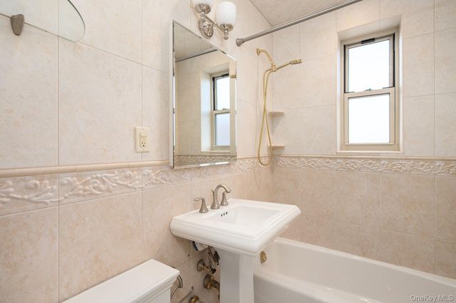 23-55 Bell Boulevard Boulevard 6C, Bayside, NY 11360