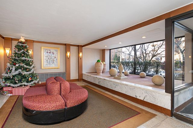 23-55 Bell Boulevard Boulevard 6C, Bayside, NY 11360