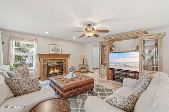 202 Veronica Court, Lanoka Harbor, NJ 08734
