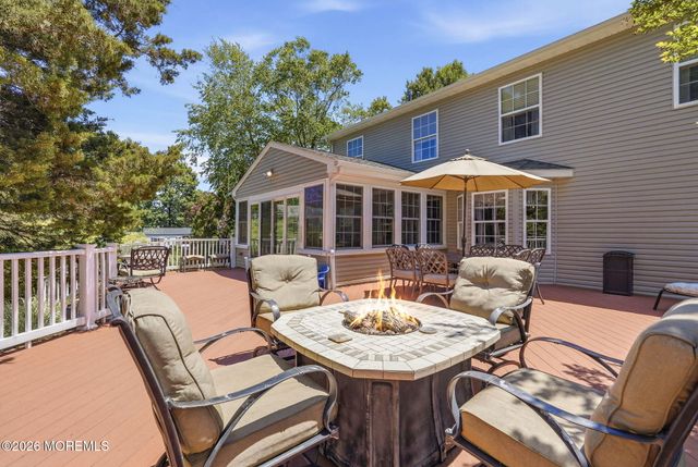 202 Veronica Court, Lanoka Harbor, NJ 08734