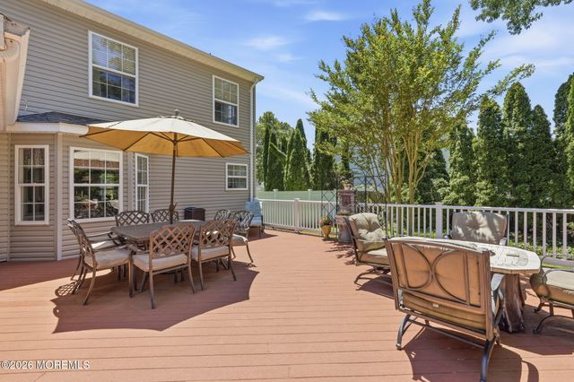 202 Veronica Court, Lanoka Harbor, NJ 08734